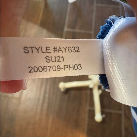 J. Crew Knit Front Pocket Blue White Stripe Shift Dress Size Medium EUC Preppy - Picture 6 of 10